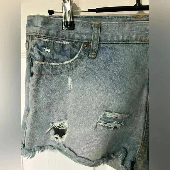 Abercrombie & Fitch Jean Shorts Size 4. Distressed. Vintage. Denim. - Picture 3 of 8